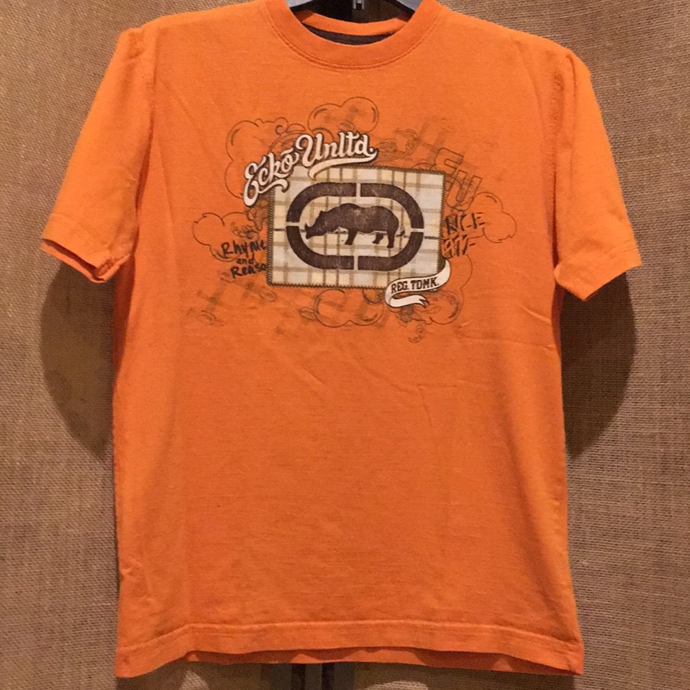 Ecko unltd “rhyme and reason” tee